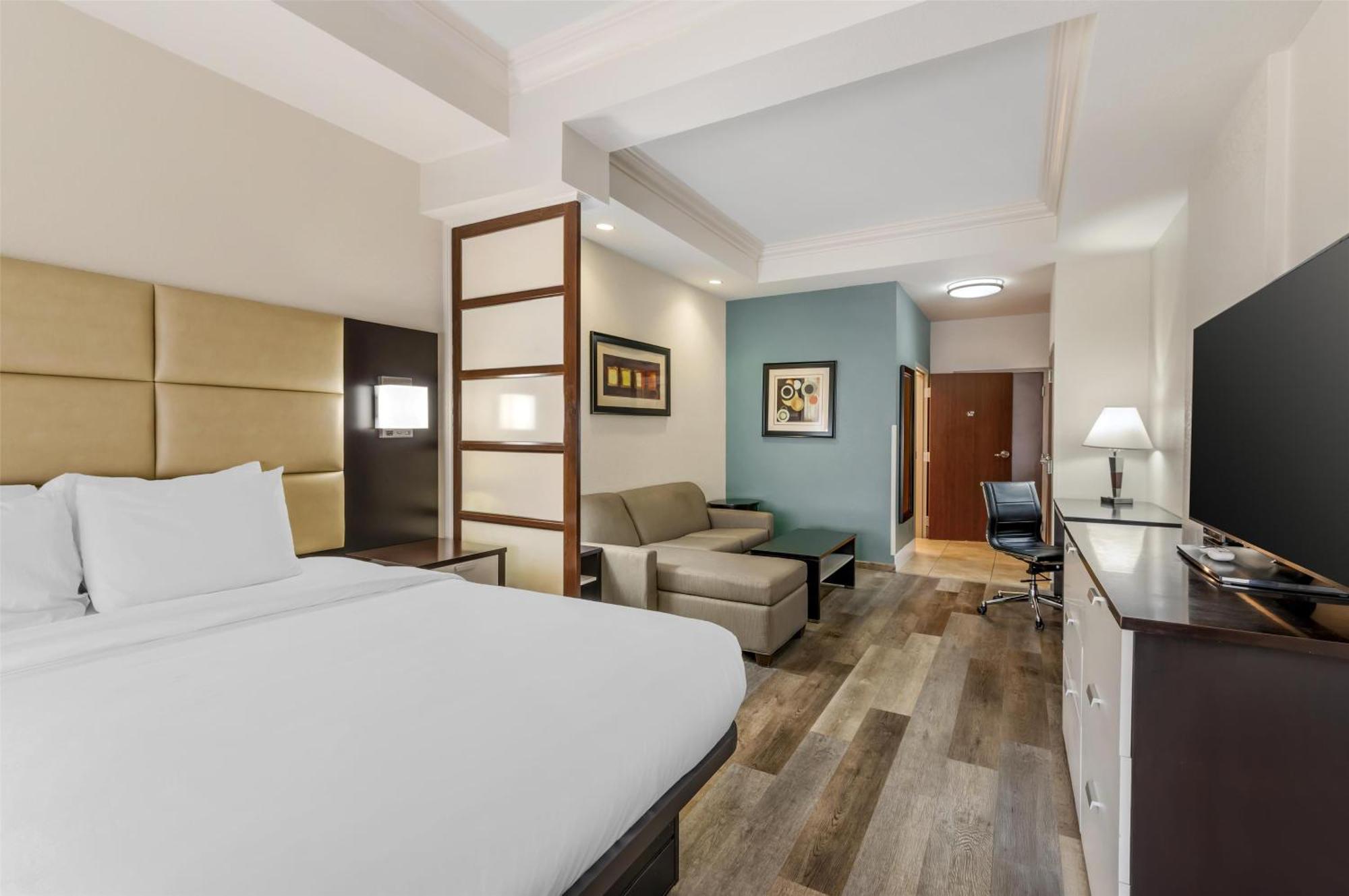 Western Jfk Inn&suites