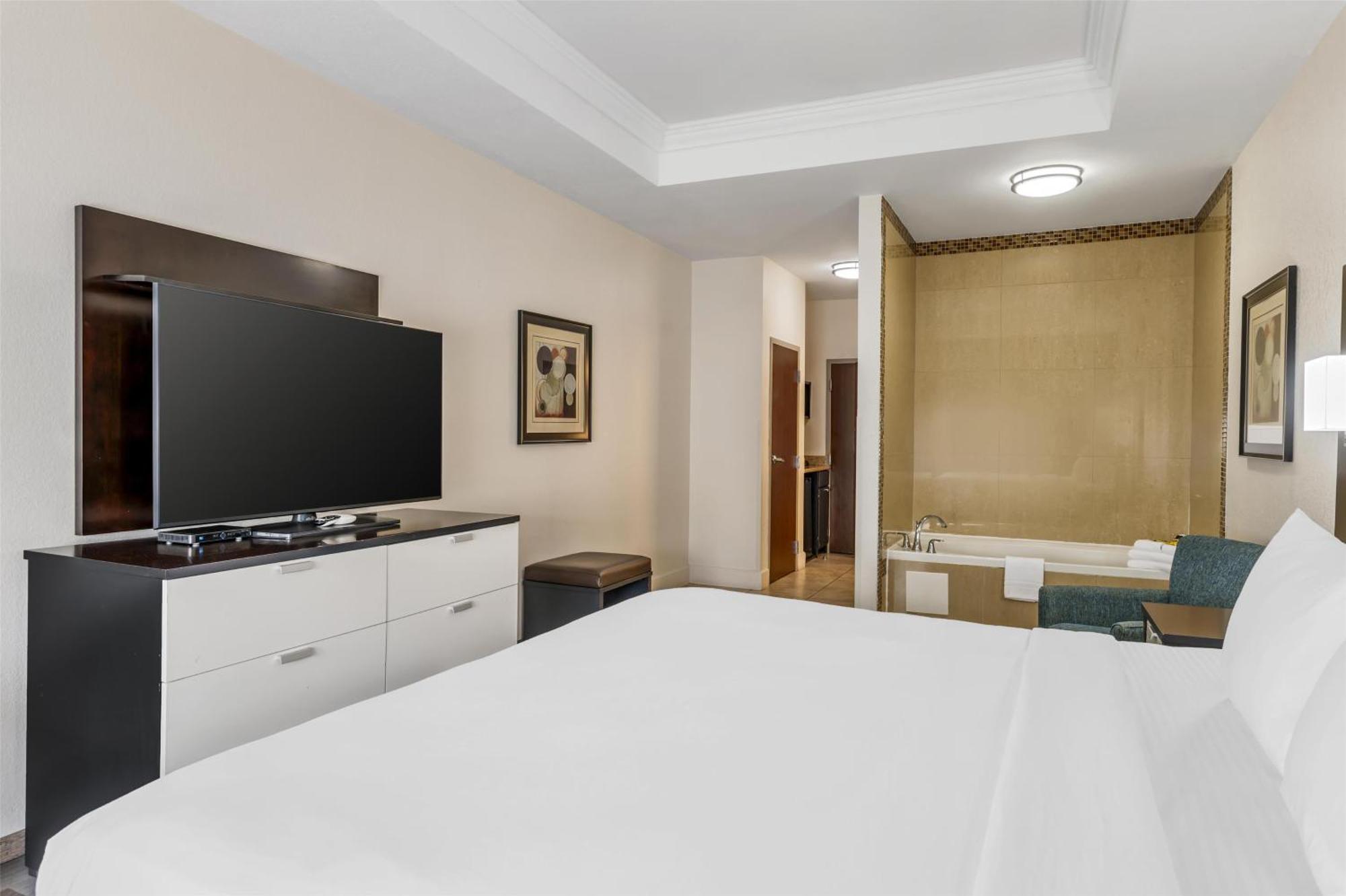 Western Jfk Inn&suites