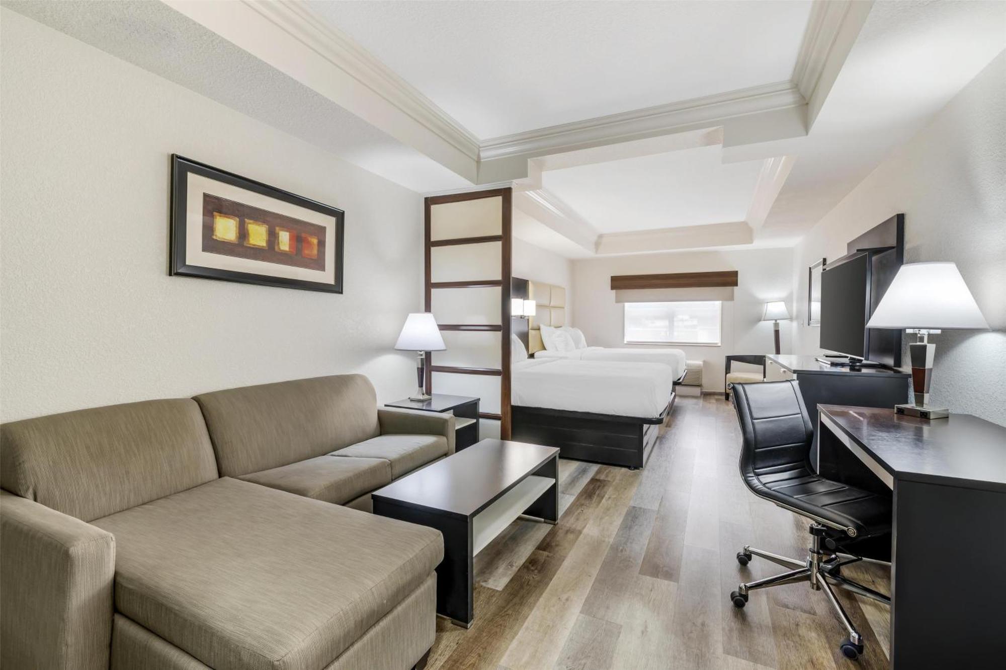 Western Jfk Inn&suites Hotel