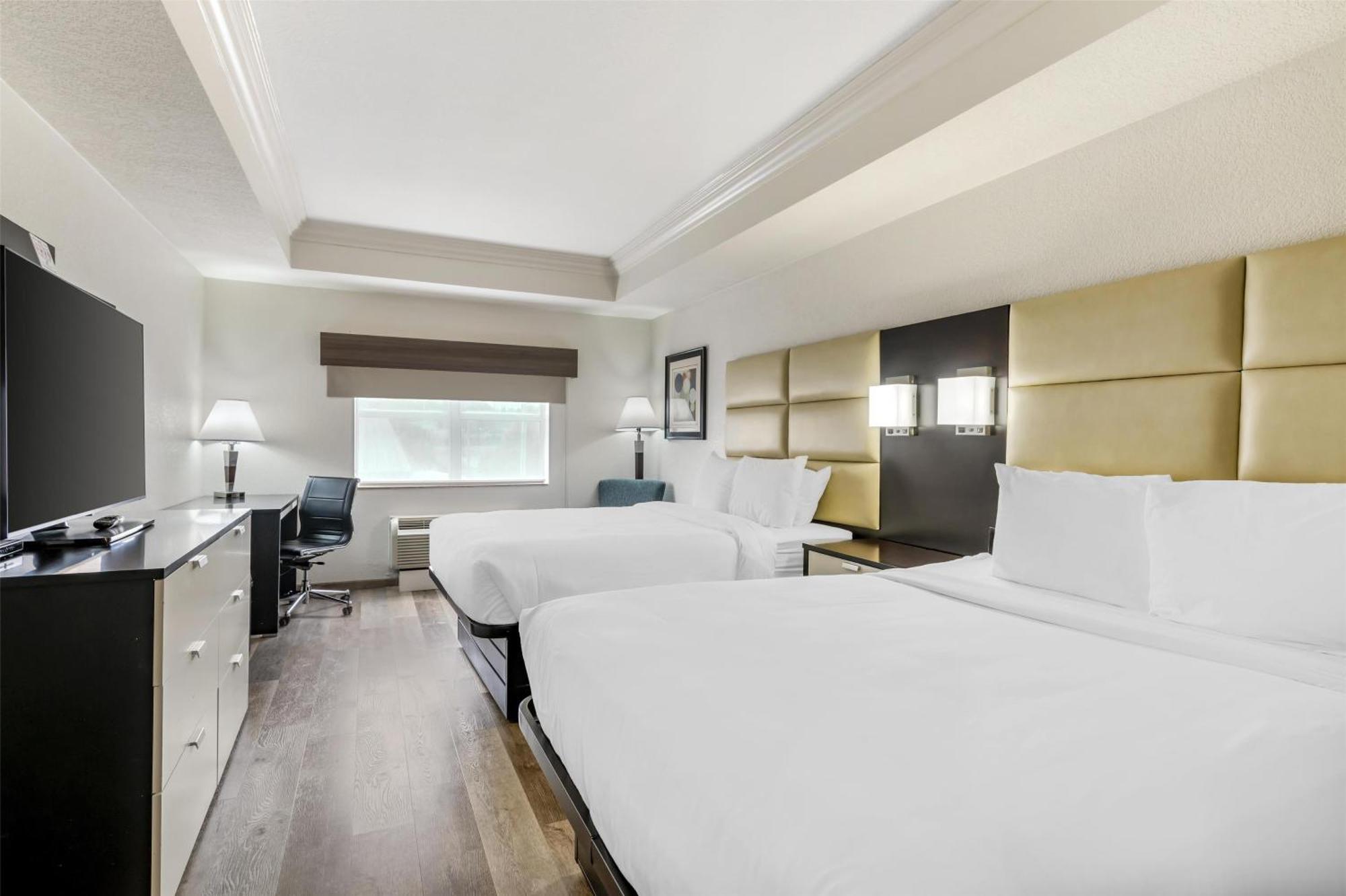 Western Jfk Inn&suites
