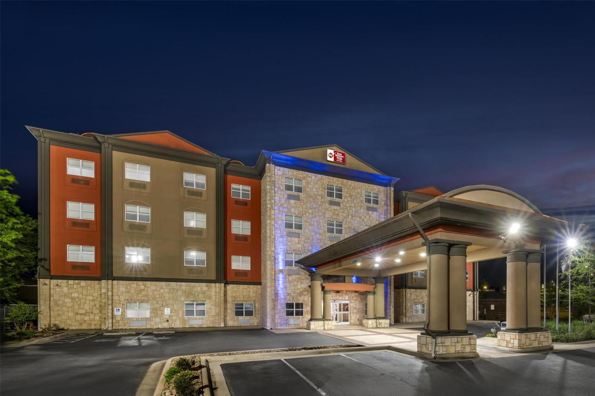 Western Jfk Inn&suites
